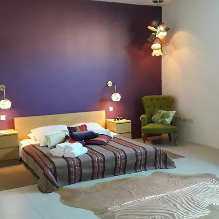 La Loggia Гостевой дом Слима