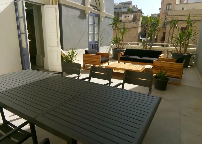 La Loggia Guest house 4*